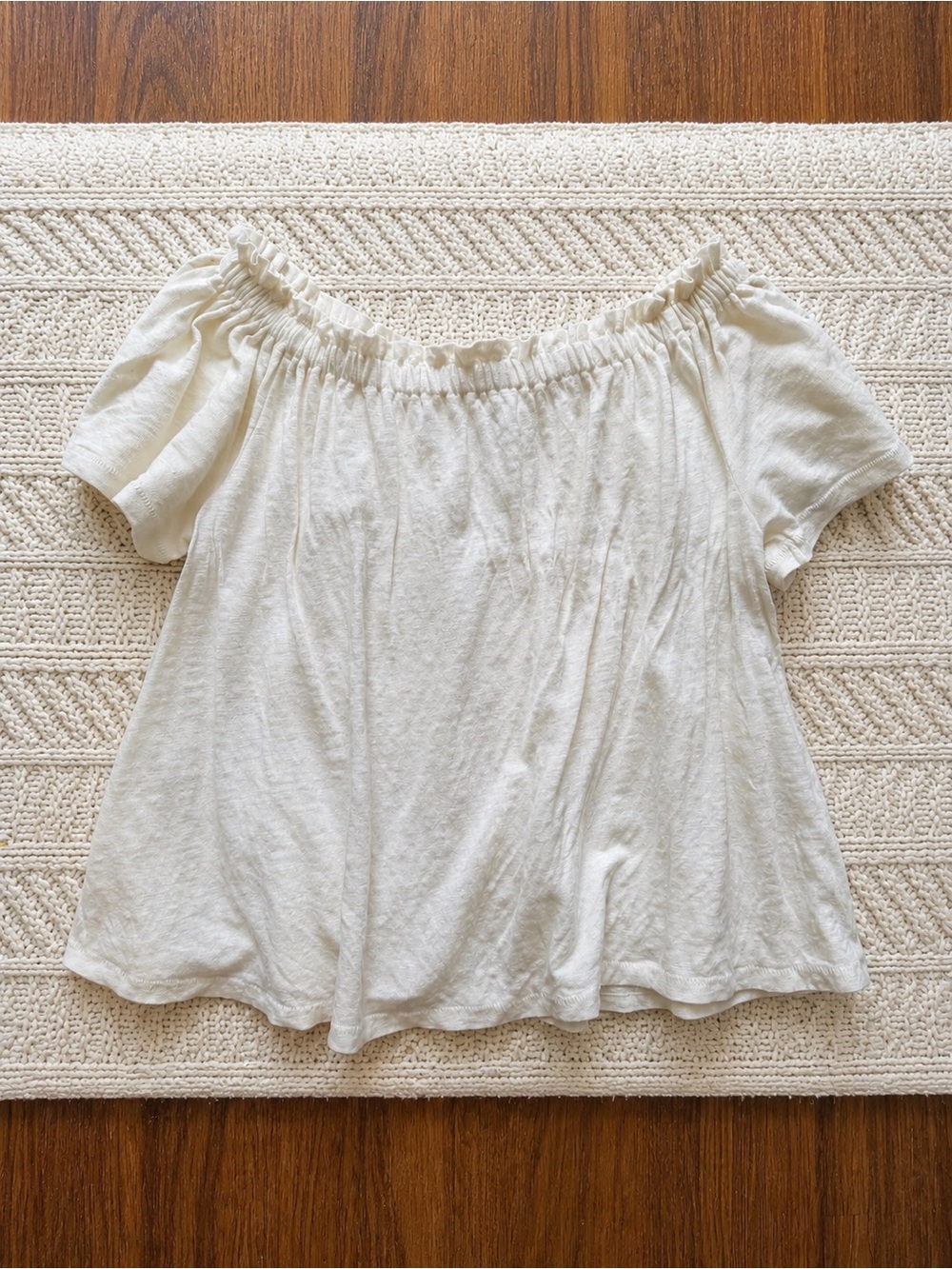 Wilfred Linen Off-Shoulder Short Sleeve Top Ivory